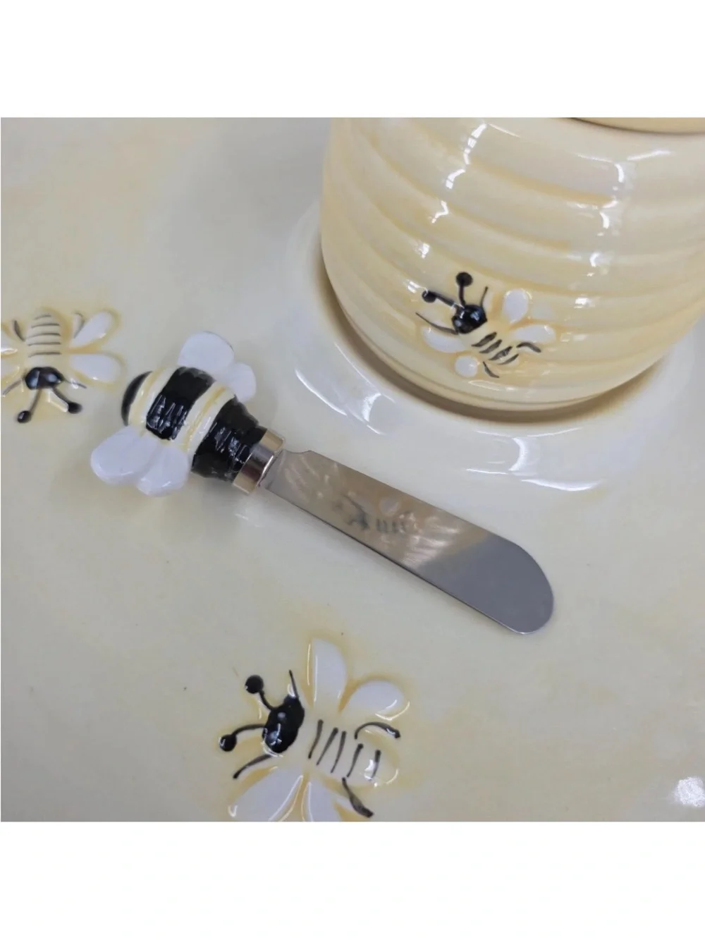 Bee-Accent Yellow Ceramic Serving Bowl Set - Home Dining